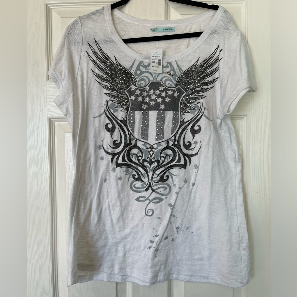 Maurices tee w/metal decorative design